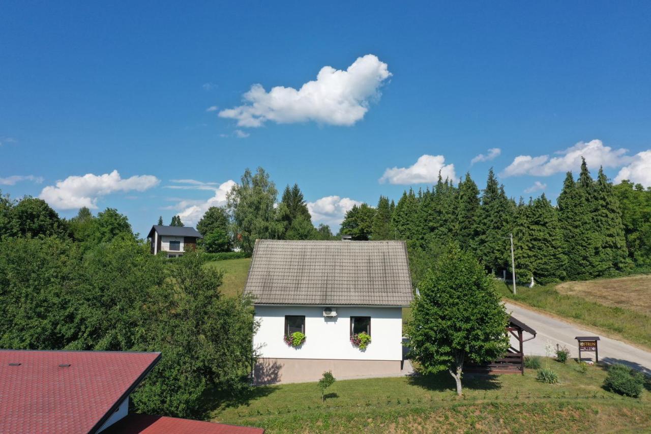 Holiday Home Ostrun Rakovica Ngoại thất bức ảnh