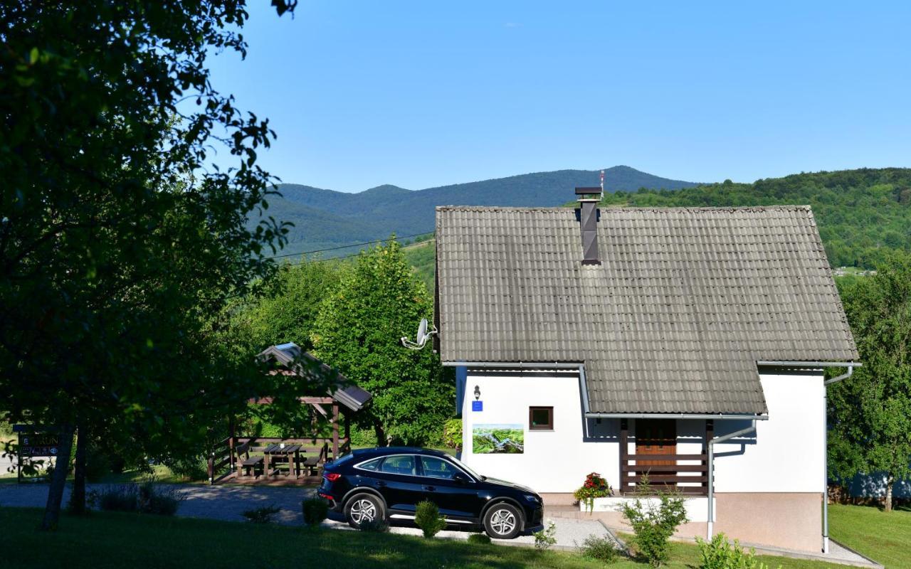 Holiday Home Ostrun Rakovica Ngoại thất bức ảnh